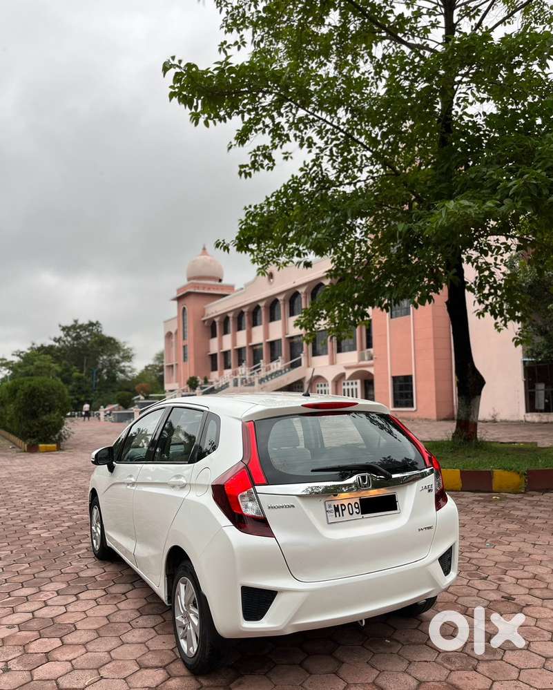 Honda Jazz 2017 Petrol 65000 Km Driven