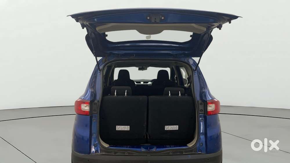 Renault Triber Rxz, 2021, Petrol
