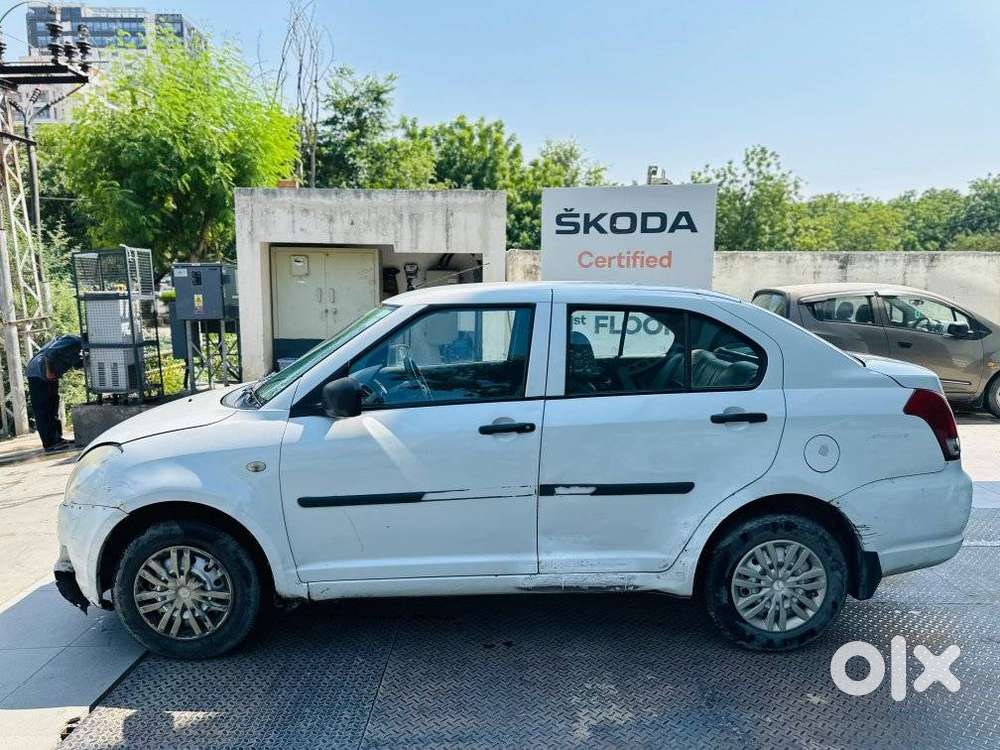 Maruti Suzuki Dzire 1.2 Lxi, 2009, Petrol