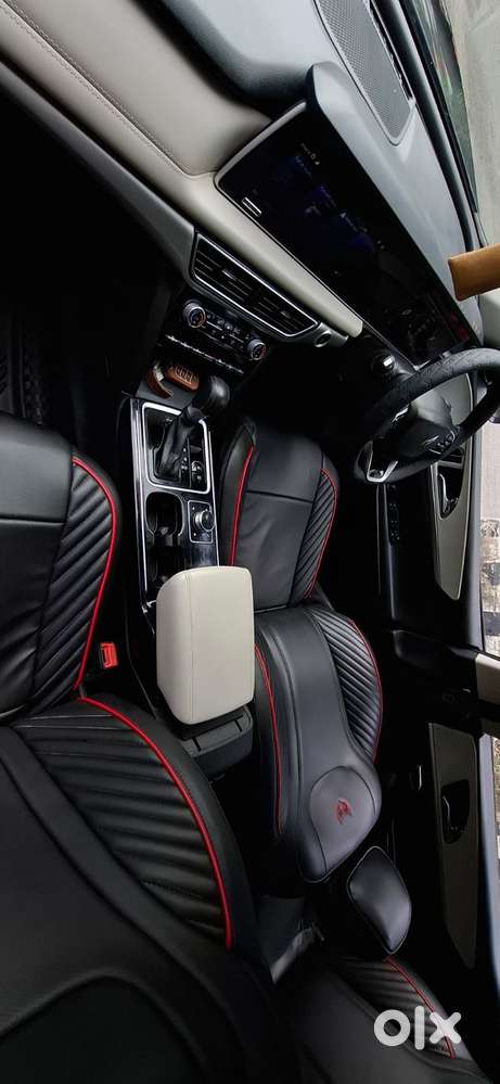 Mahindra Xuv700 2.2 Ax 7 Diesel At Str Awd, 2023, Diesel