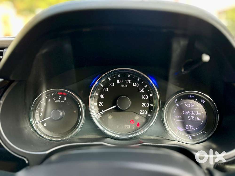 Honda City V Mt Exclusive, 2022, Petrol