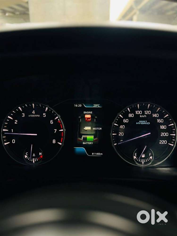 Maruti Suzuki Brezza 1.5 Zxi Smart Hybrid, 2022, Petrol