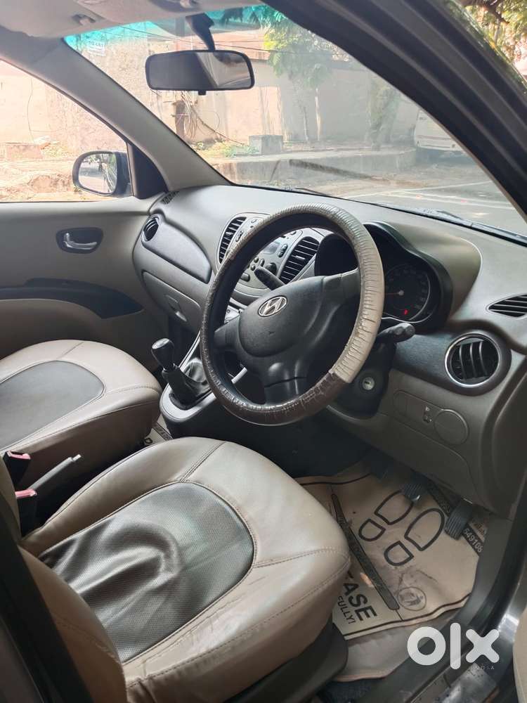 Hyundai I10 Sportz, 2011, Petrol