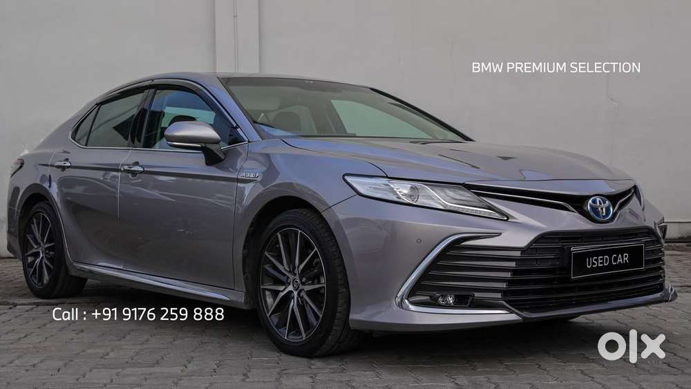 Toyota Camry, 2023, Petrol