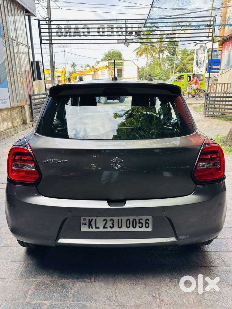 Maruti Suzuki Swift Vxi + Manual, 2021, Petrol