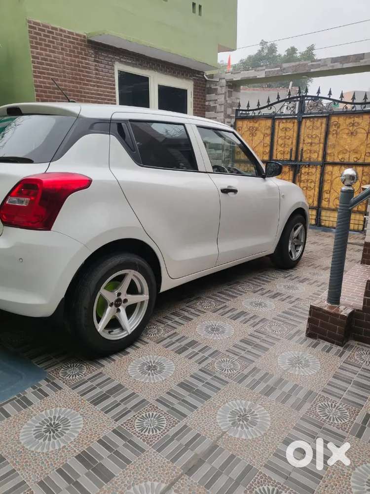 Maruti Suzuki Swift 2022 Petrol 48600 Km Driven