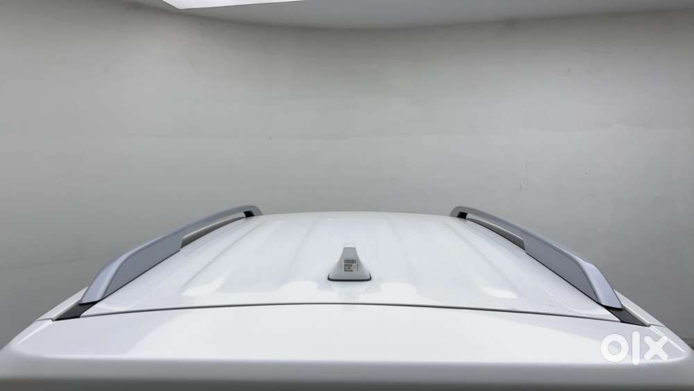 Hyundai Venue 1.0 S (o) Turbo Dct, 2023, Petrol