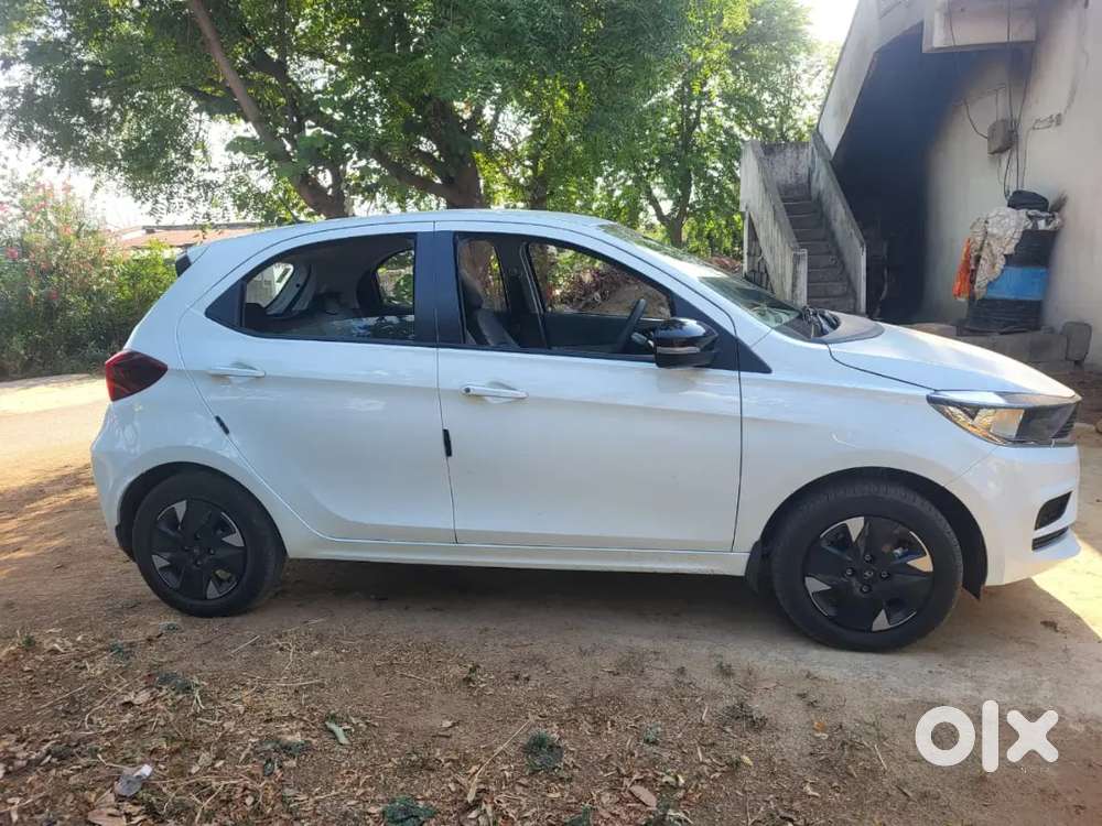 Tata Tiago 1.2 Revotron 2026