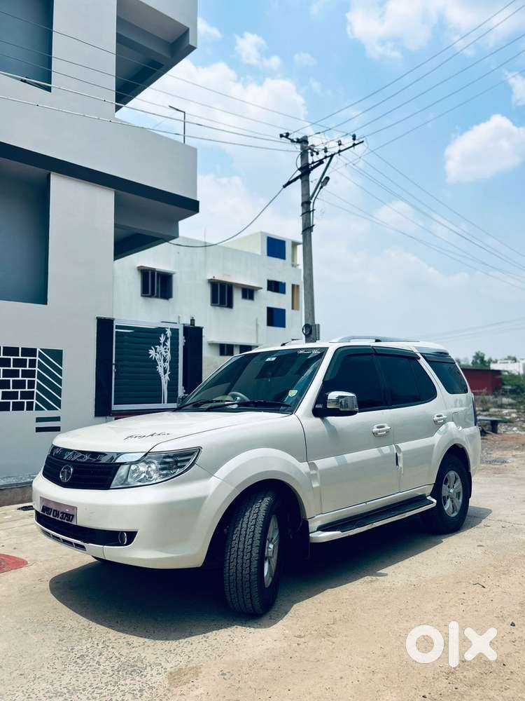Tata Safari Storme 2014 Diesel Manual Car