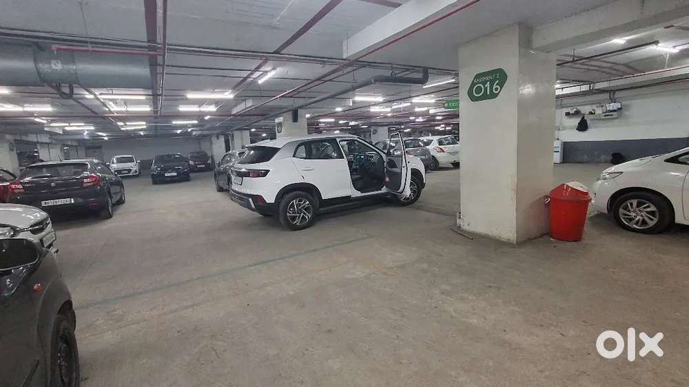 Brand New Hyundai Creta Ex  Dec-25 Petrol Manual In New Condition.