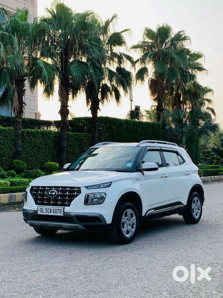 Hyundai Venue S 1.2 Petrol, 2020, Petrol