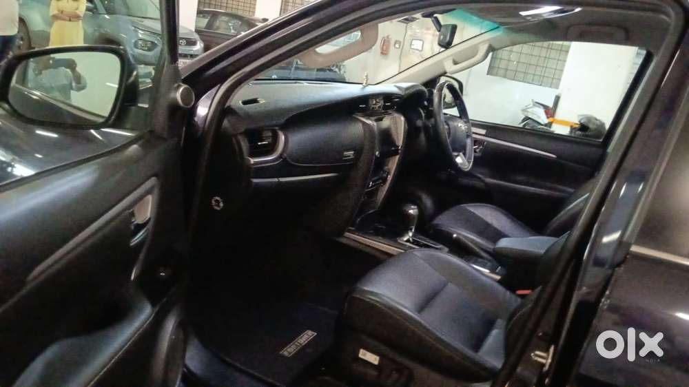 Toyota Fortuner 4x2 At 2.8 Diesel, 2022, Diesel