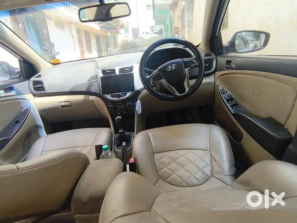 Hyundai Verna Crdi 2011