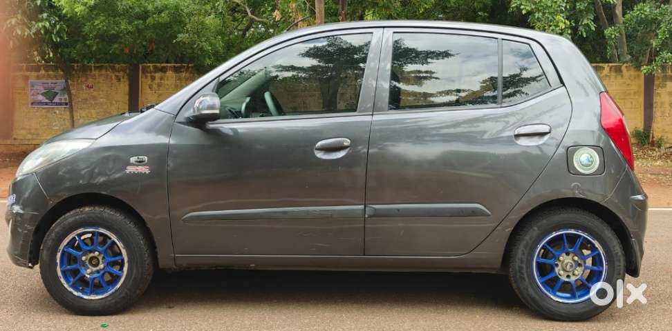 Hyundai I10 Sportz, 2012, Petrol