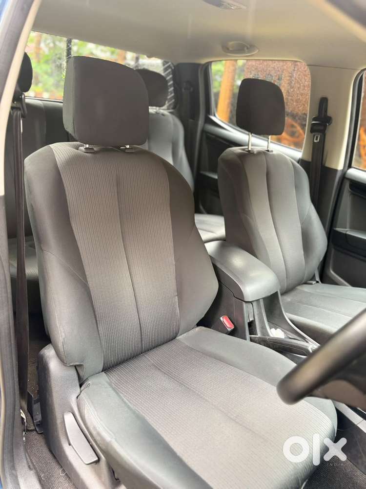 Isuzu V-cross Z 4x2 At, 2022, Diesel