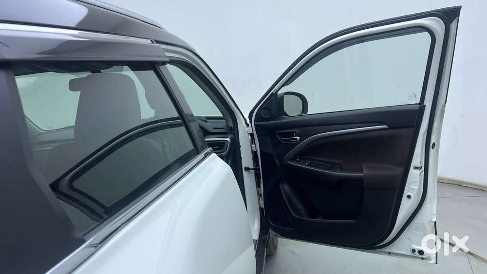 Maruti Suzuki Vitara Brezza 1.5 Zxi, 2024, Petrol