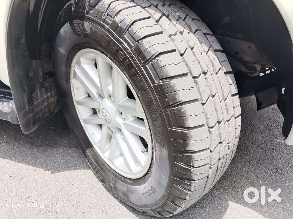 Toyota Fortuner 4x4 At, 2015, Diesel