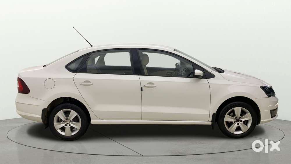 Skoda Rapid 1.6 Mpi At Ambition, 2019, Petrol