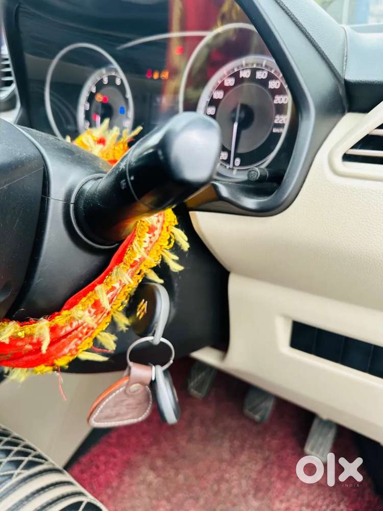 Maruti Suzuki Dzire 1.2 Vxi, 2023, Petrol