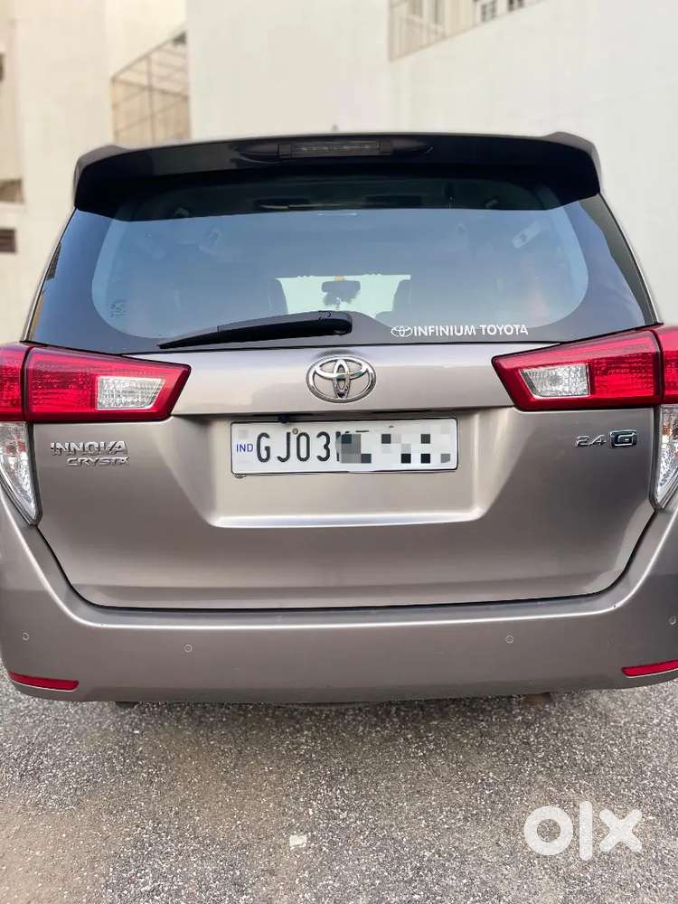 Toyota Innova Crysta
