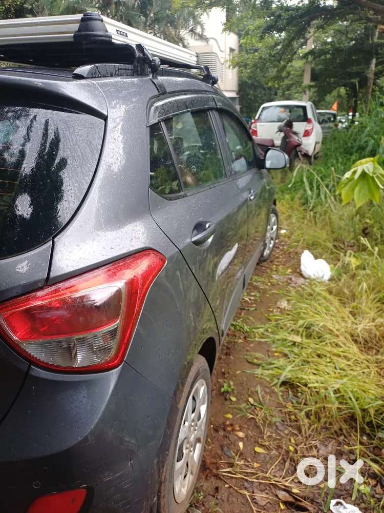 Hyundai Grand I10 2015 Variant Sportz Cng+petrol