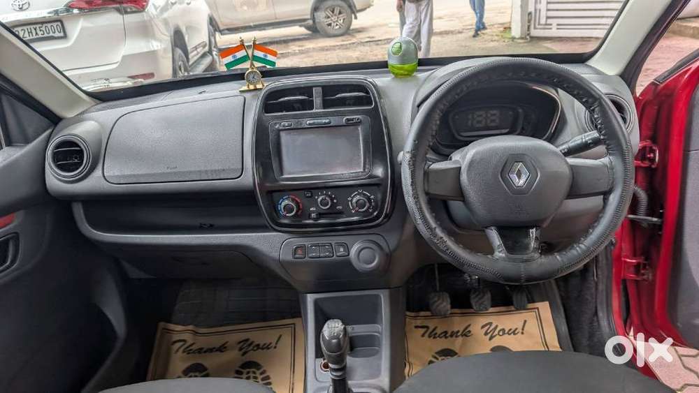 Renault Kwid 1.0 Rxt 02 Anniversary Edition, 2017, Petrol