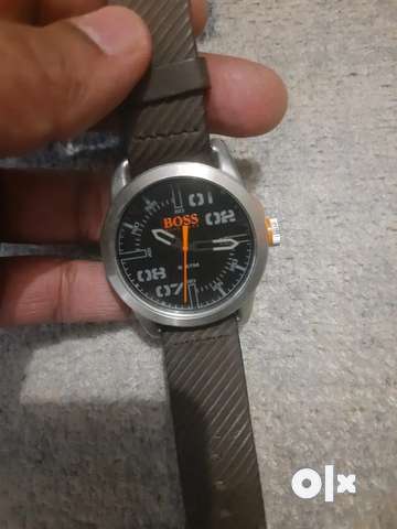 Hugo boss water sale resistant 5 atm