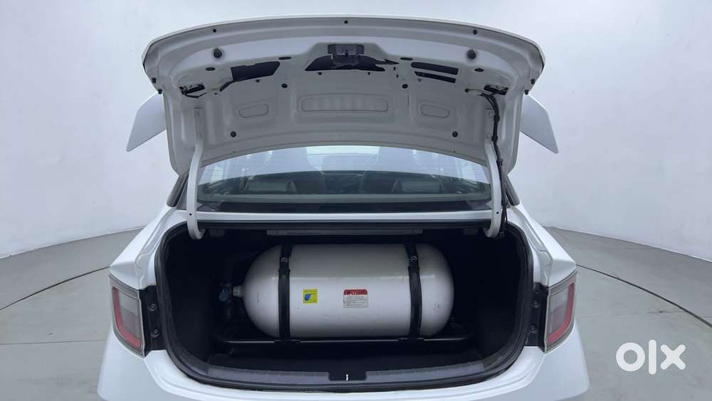 Hyundai Aura 1.2 Sx Cng, 2023, Cng & Hybrids