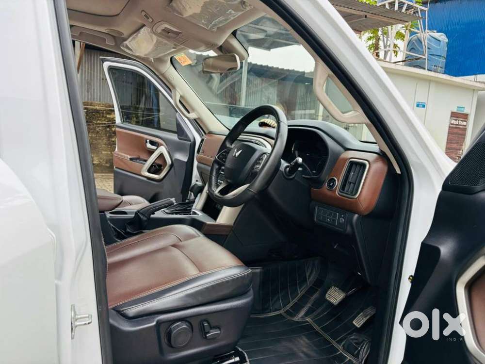 Mahindra Scorpio-n 2.0 Z8 L Petrol At 7 Str, 2023, Petrol