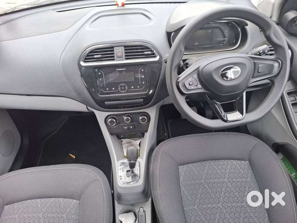 Tata Tiago 1.2 Revotron Xza Plus Amt, 2024, Petrol