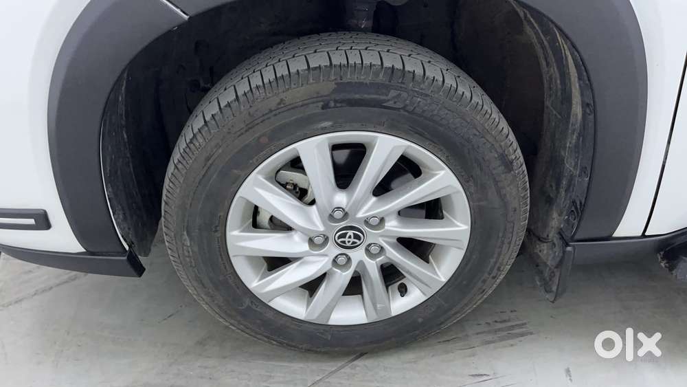 Toyota Innova Hycross 2.0 Gx 8 Str, 2024, Petrol