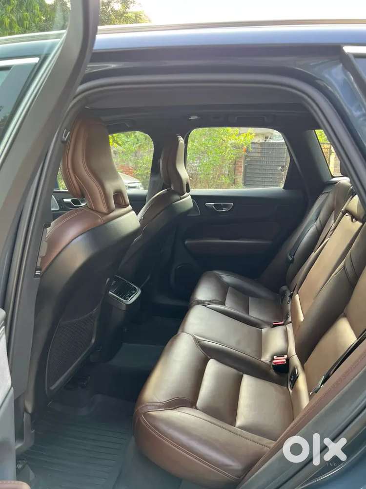 Volvo Xc60 2022 Petrol 14200 Km Driven