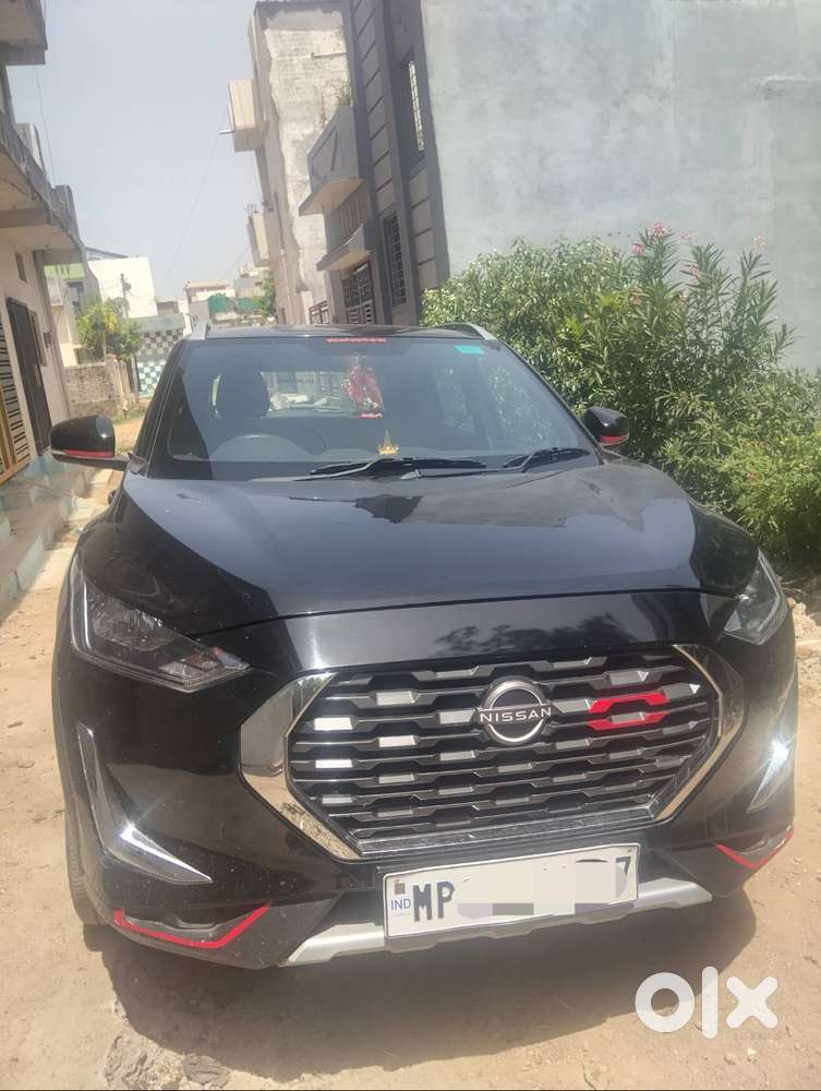 Nissan Magnite 2024 Petrol Well Maintained