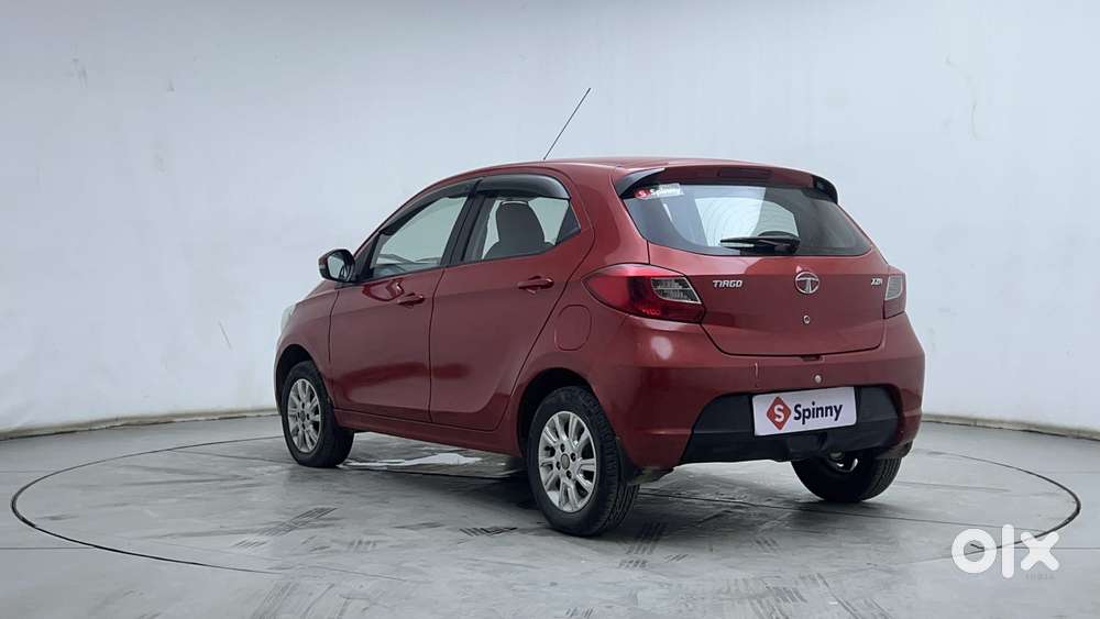Tata Tiago Xza, 2017, Petrol