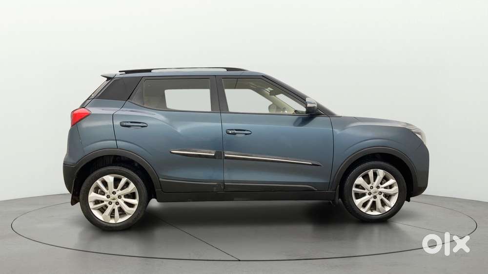 Mahindra Xuv300 W8, 2021, Petrol