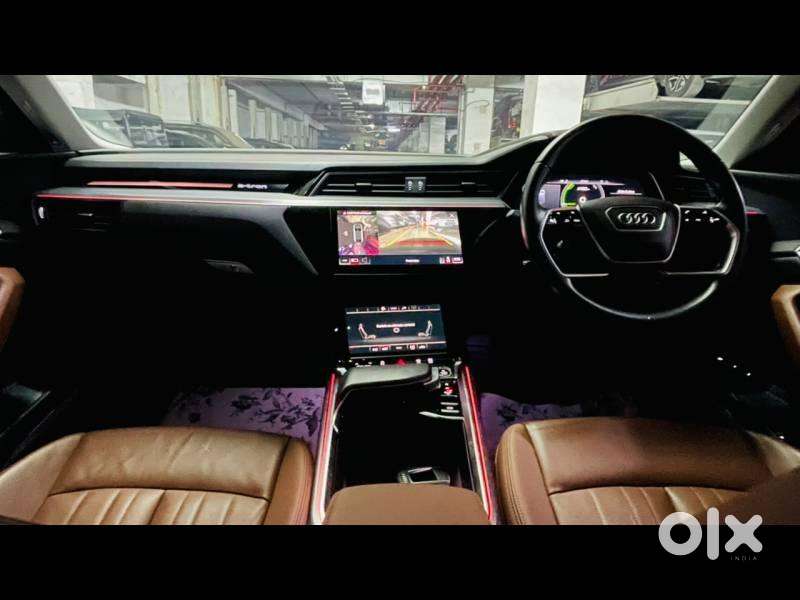 Audi E-tron 55, 2023, Electric