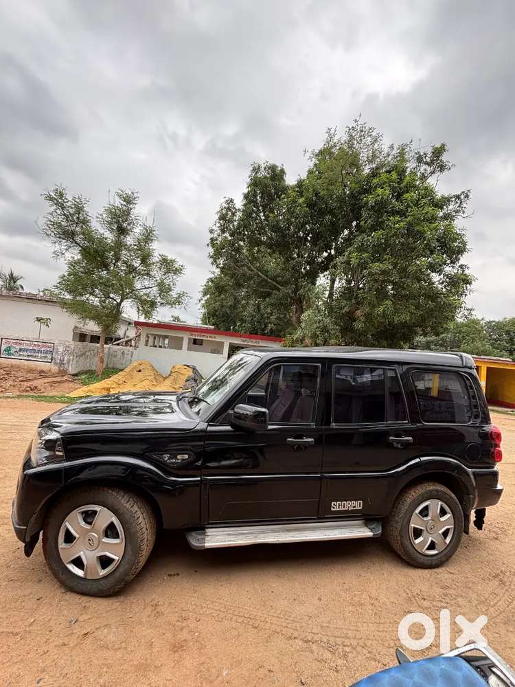 Mahindra Scorpio 2022 Diesel 119000 Km Driven