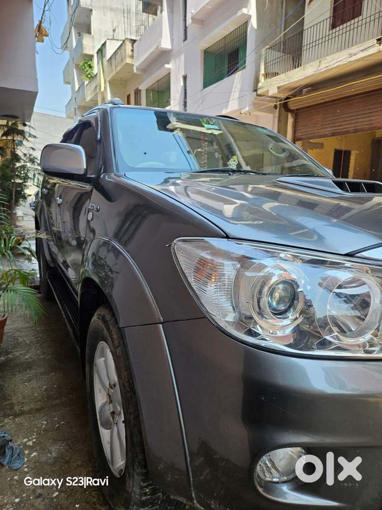 Toyota Fortuner 2011-2016 4x4 At, 2010, Diesel