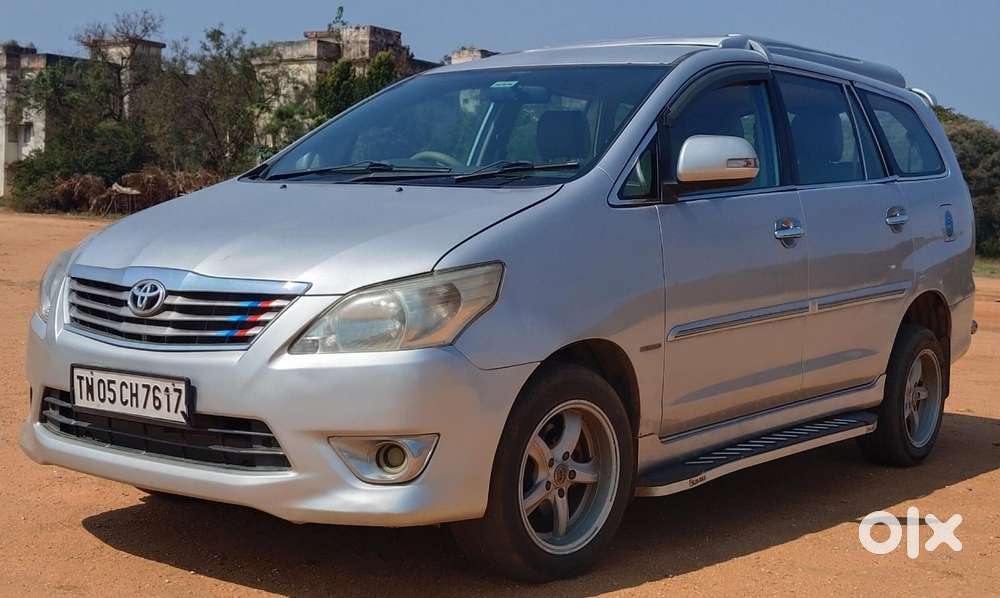 Toyota Innova 2.5 V 7 Str, 2012, Diesel