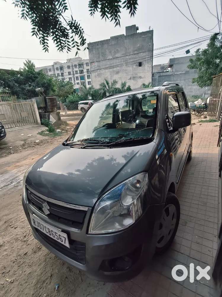 Urgently Sell Maruti Suzuki Wagon R 2015
