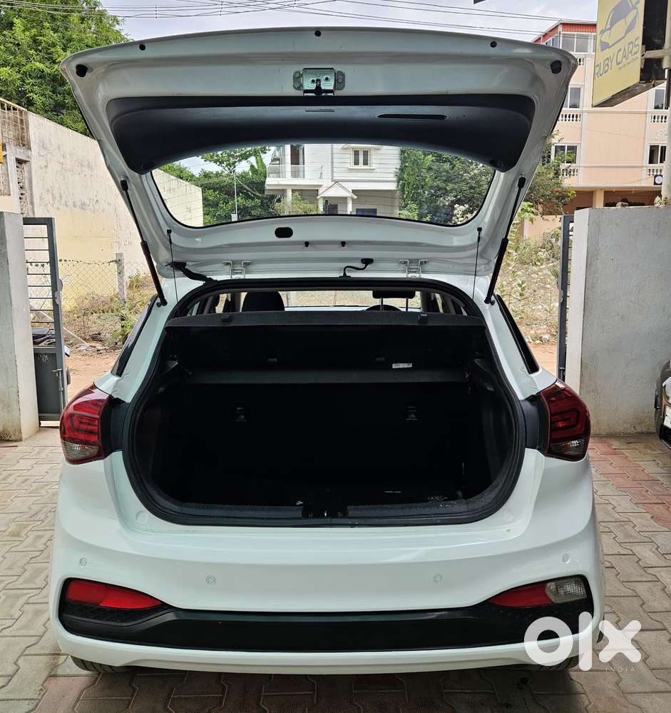 Hyundai Elite I20 1.2 Asta (o) Cvt, 2019, Petrol
