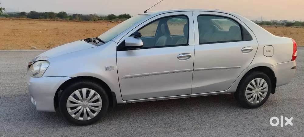 Toyota Etios 2015 Diesel Showroom Track Vehicle