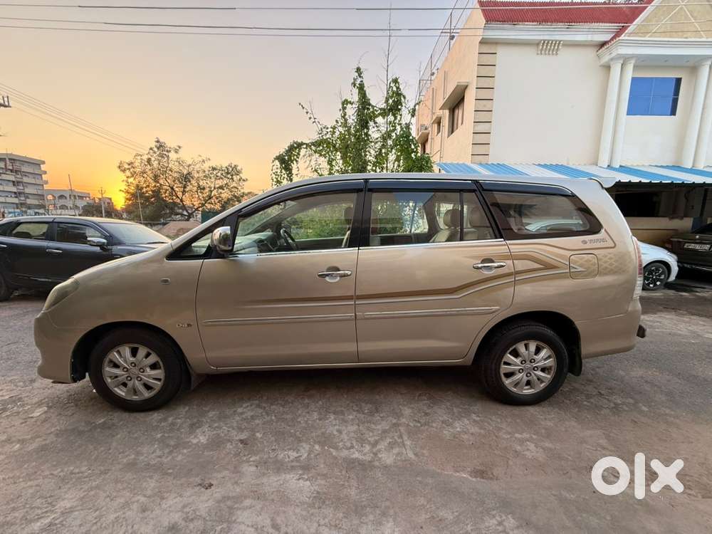 Toyota Innova 2010 Diesel Good Condition