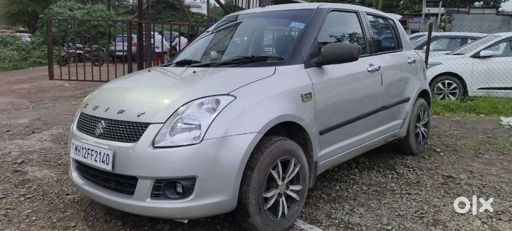 Maruti Suzuki Swift Vxi 1.2 Abs Bs-iv, 2009, Cng & Hybrids