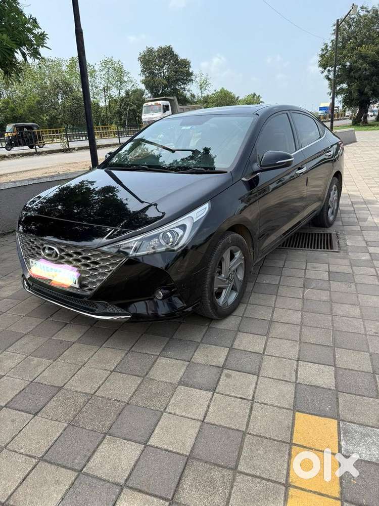 Hyundai Verna Petrol Well Maintained Blaxk Beauty Gj 15 Passing