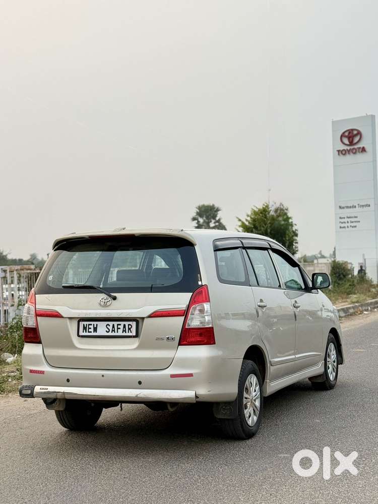 Toyota Innova 2.5 G (diesel) 8 Seater, 2015, Diesel