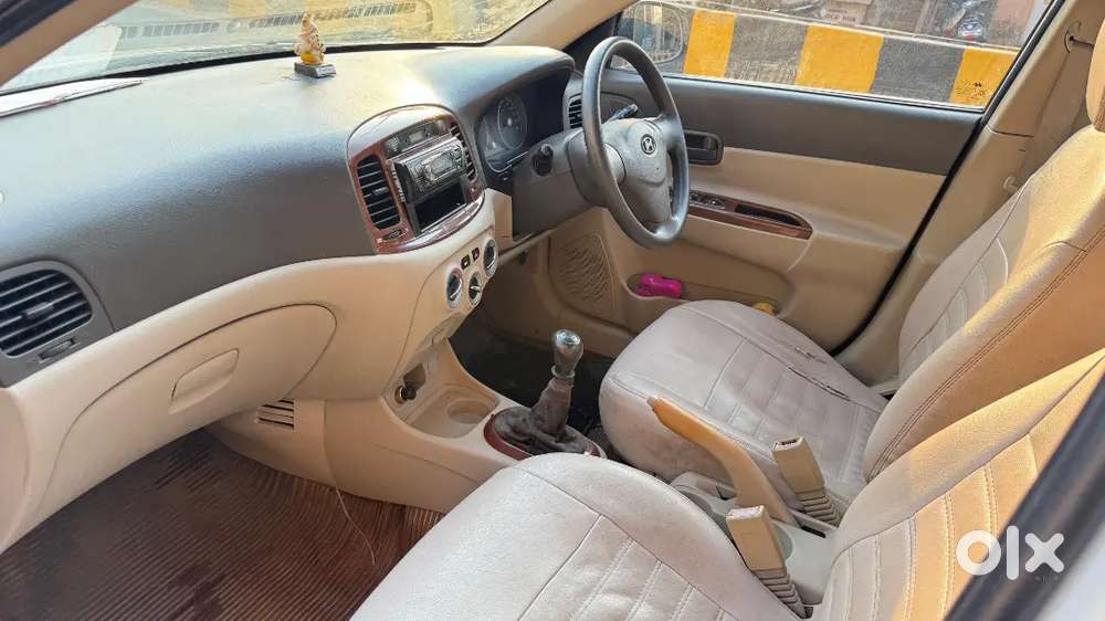 Hyundai Verna 2011 Petrol Well Maintained