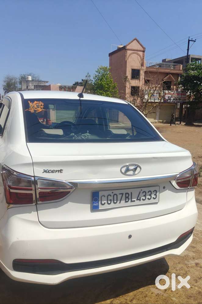Top Condition Hyundai Xcent 2018 Petrol Well Maintained