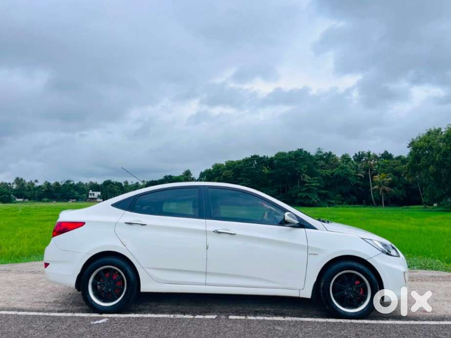 Hyundai Verna 2016-2017 1.4 Vtvt, 2014, Petrol
