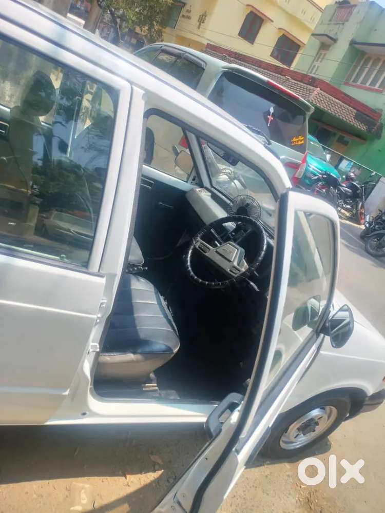 Maruthi800 White